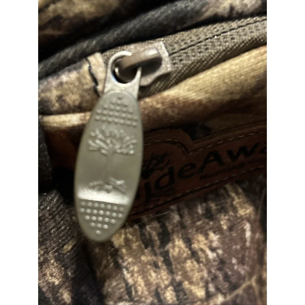 Hideaway Navigator Camouflage  Hunting Belt Bag Heavy Duty Belt & Zipper Pulls